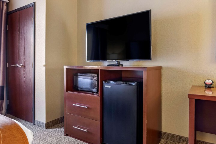 Room 12 of 29