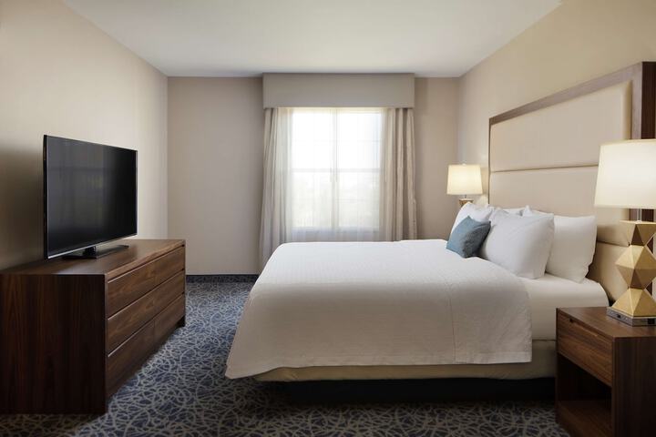 Room 12 of 24