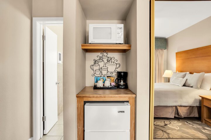 Room 34 of 79