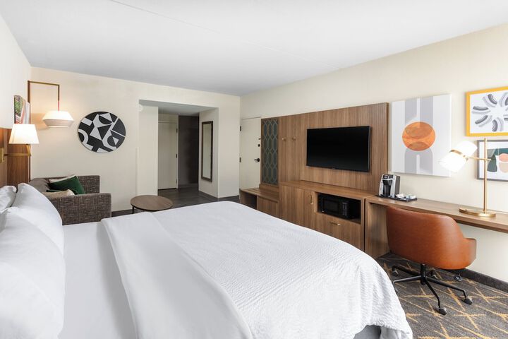 Room 21 of 52