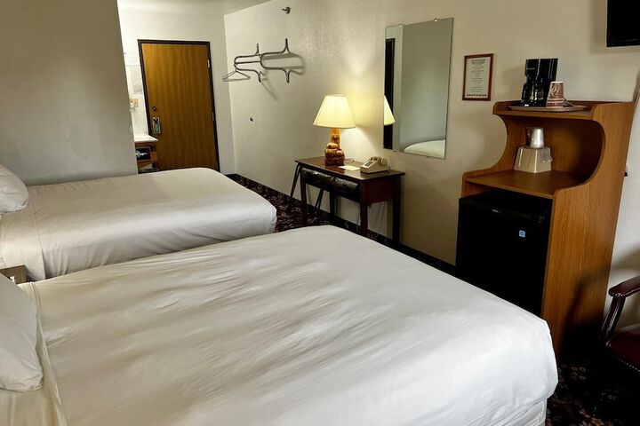 Room 8 of 26