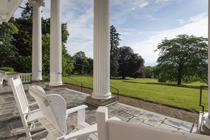 White Springs Manor a Belhurst Property