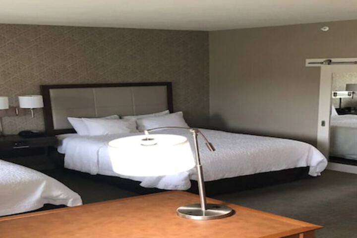 Room 18 of 34