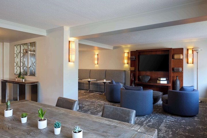 DoubleTree by Hilton Minneapolis Airport MN