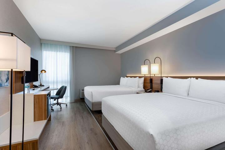 Room 14 of 63
