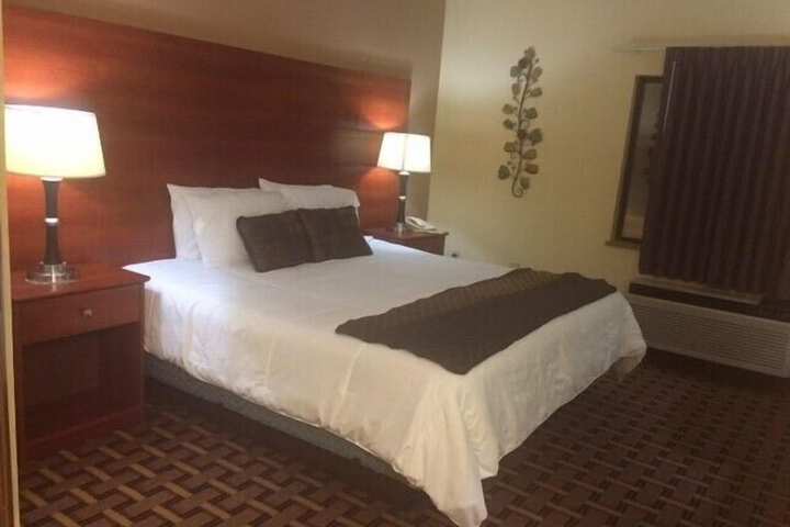 Room 3 of 23