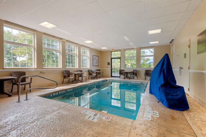 Pool 7 of 41