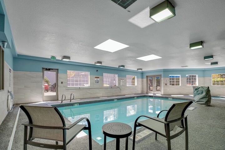Pool 18 of 120