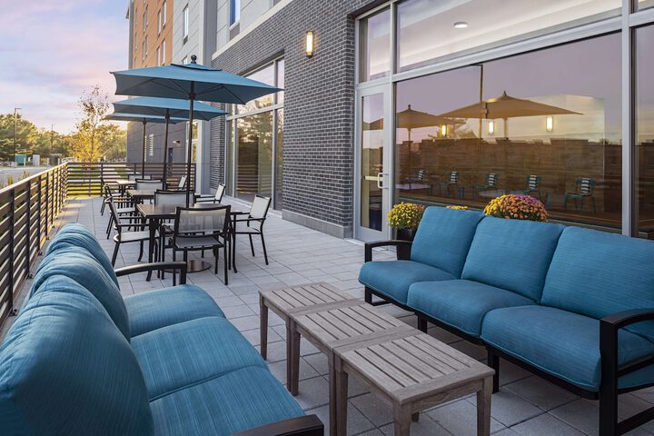 Terrace/Patio 34 of 36