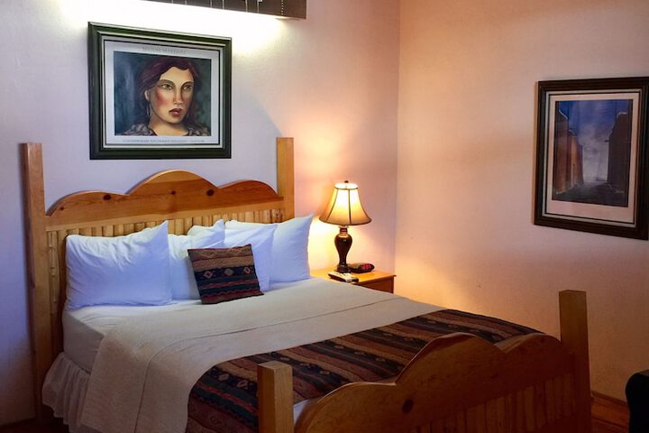 Room 34 of 82