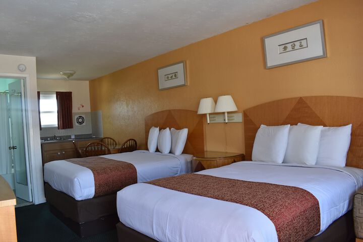 Room 20 of 27