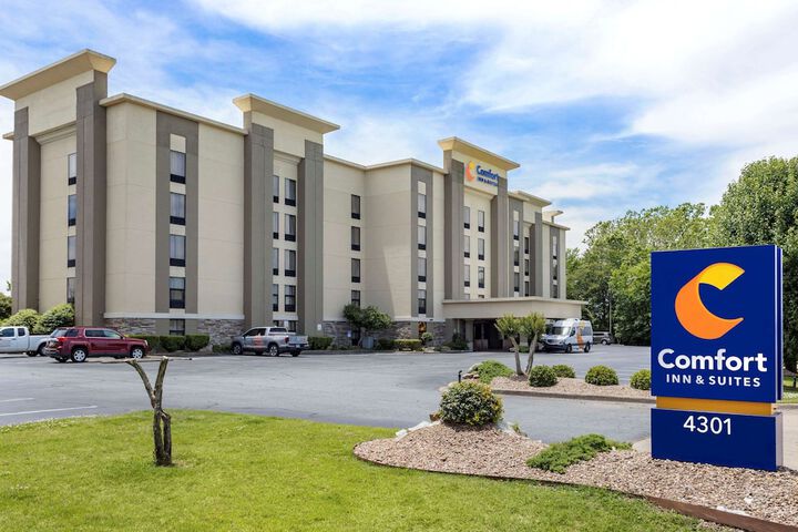 Hotel 2 of 51
