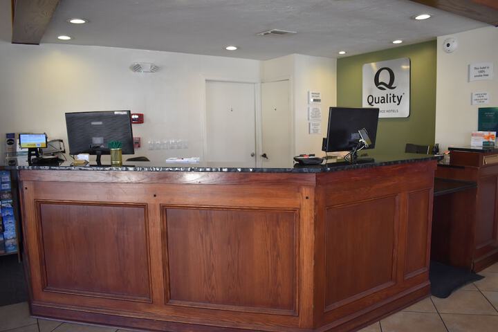 Quality Inn and Suites Garden of the Gods