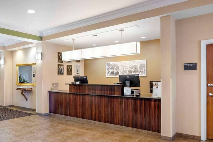 Hotel Interior 12 of 61