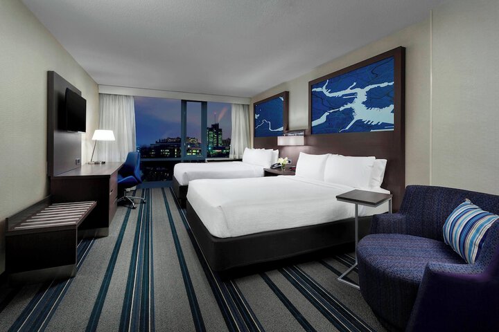 Courtyard by Marriott Boston-Cambridge