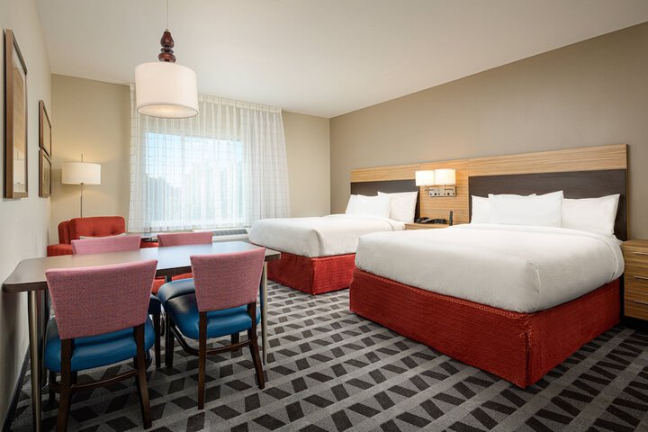 Room 20 of 33