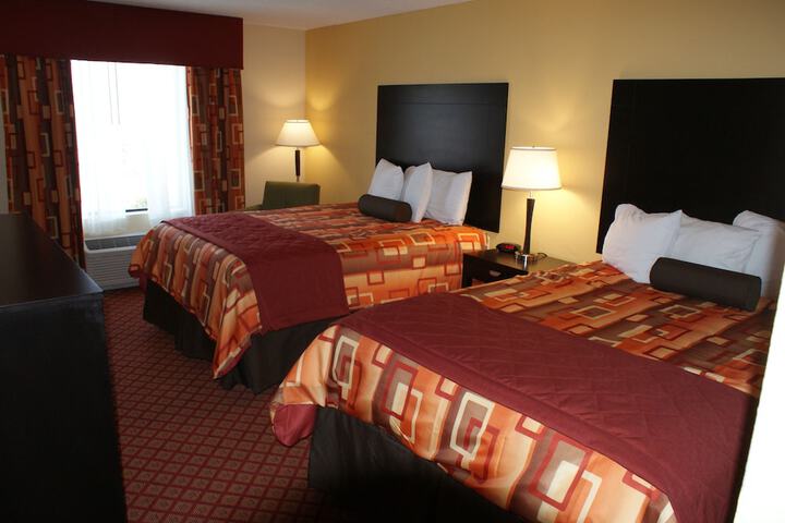 Room 12 of 19