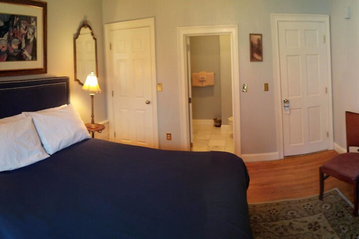 Hotel Interior 22 of 183