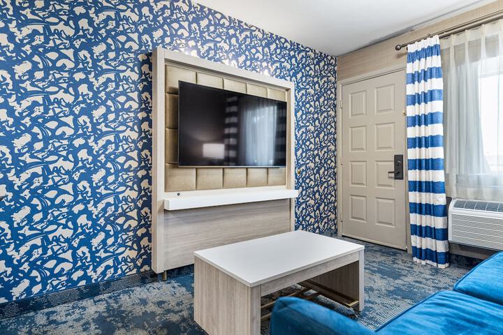 Room 14 of 35