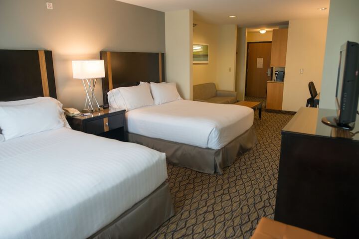 Holiday Inn Express Hotel & Suites Chanhassen by IHG