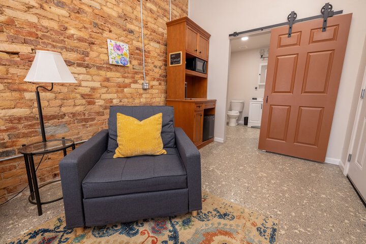 Hartwell Suites