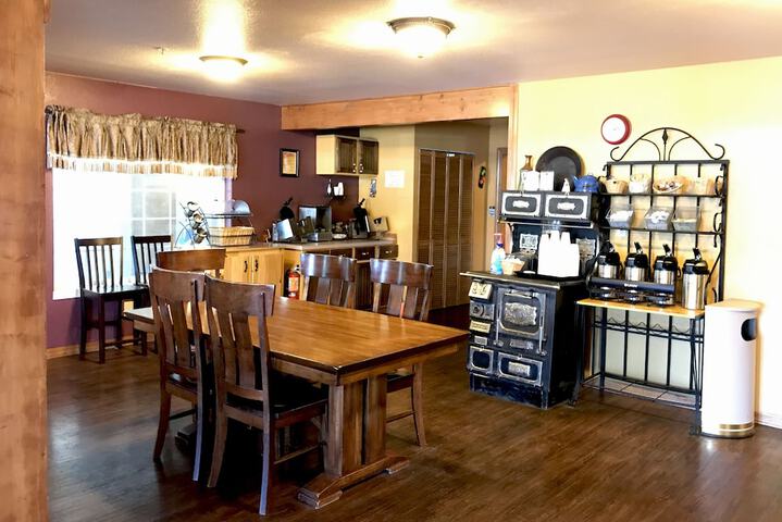 FairBridge Inn & Suites Kellogg