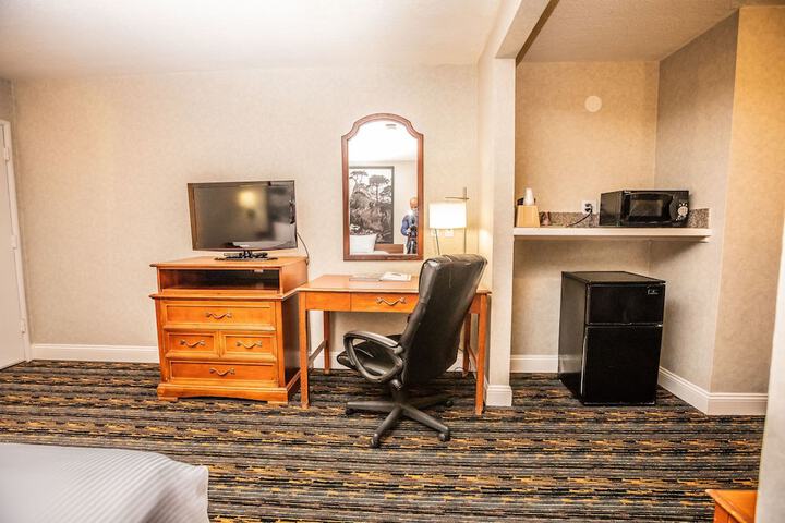 Room 66 of 159