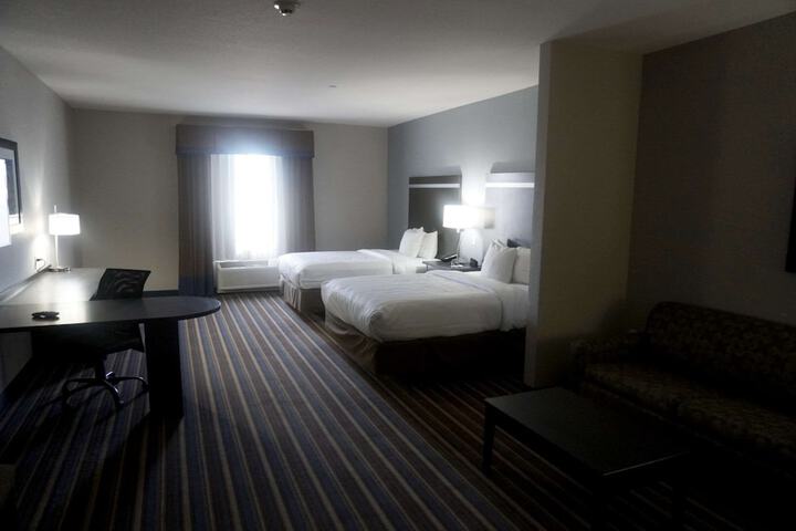Room 22 of 29