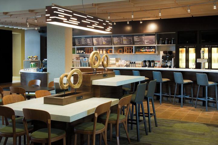 Courtyard by Marriott Seattle Everett Downtown