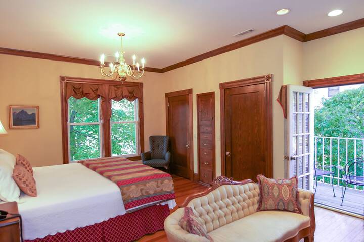 Room 75 of 151