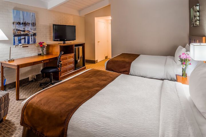 Room 34 of 60