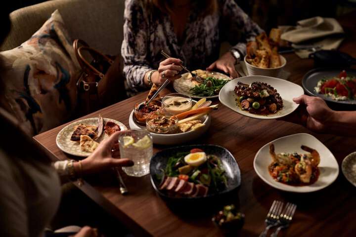 Dining 63 of 107