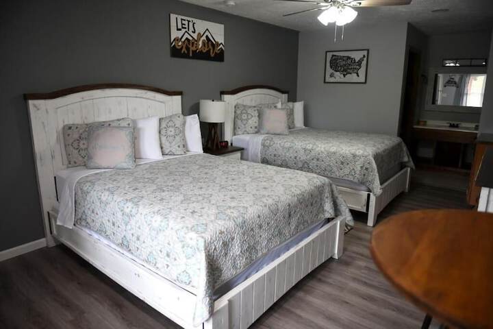 Room 8 of 49