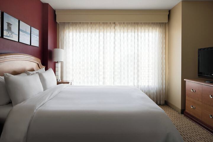 Room 15 of 40