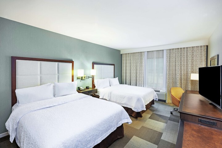 Room 14 of 36