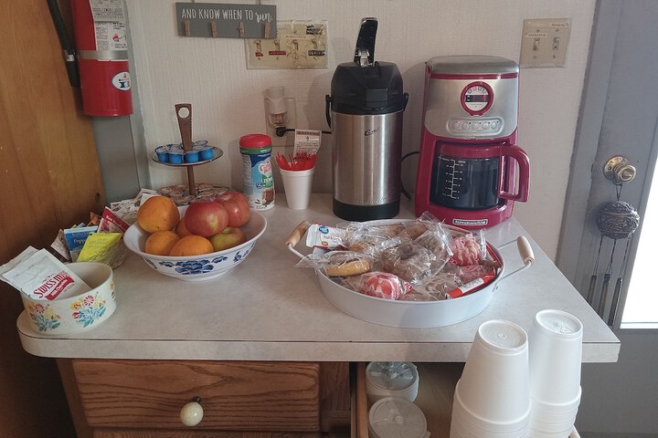 Breakfast/Coffee Service 59 of 64