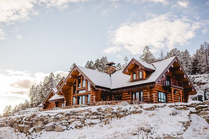 Coyote Bluff Estate