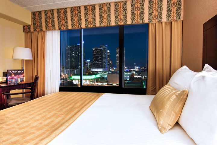 Room 19 of 41
