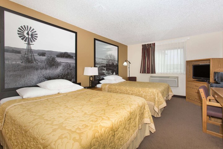 Room 47 of 62