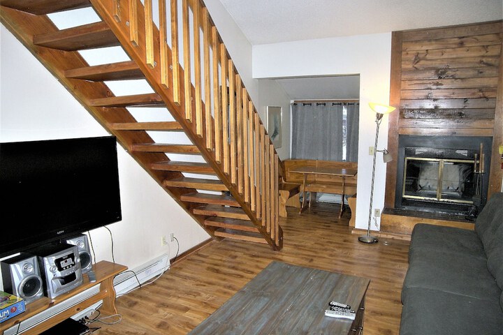 Room 15 of 36