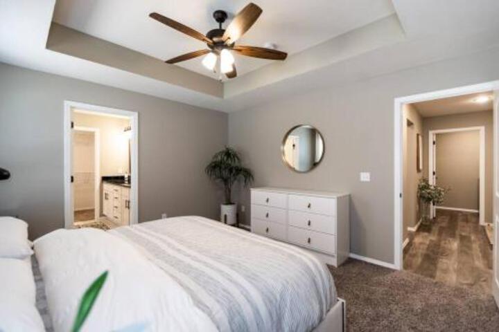 NEW Beautiful and Spacious Home