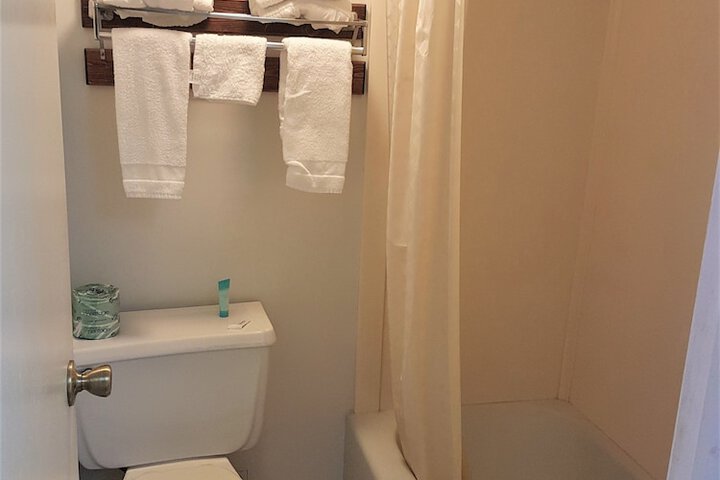 Room 36 of 46