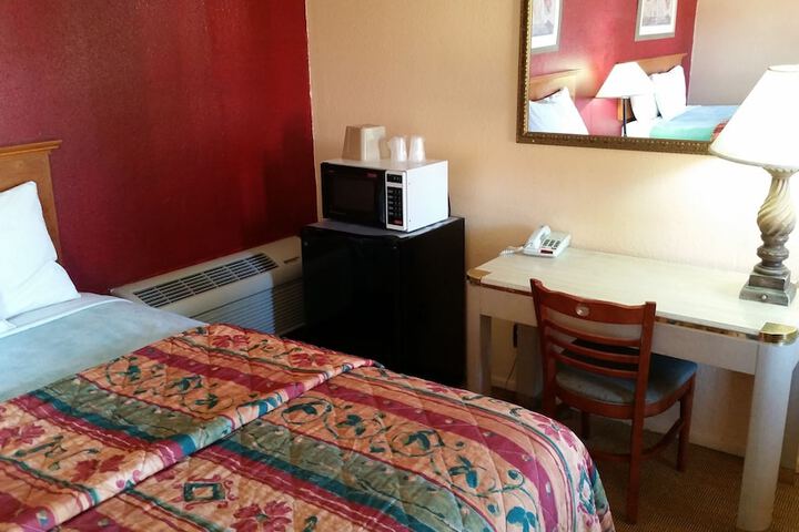 El Rancho Motel