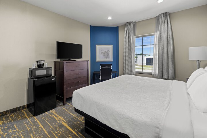 Room 29 of 46