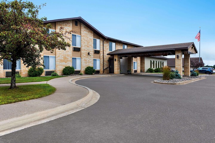 Hotel 4 of 36