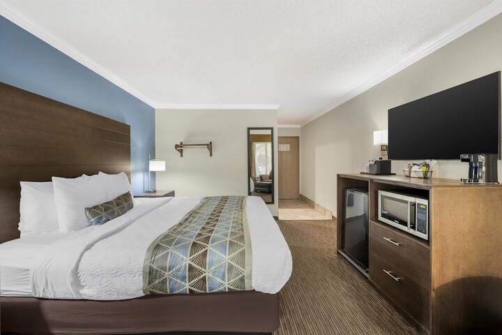 Best Western Airport Albuquerque InnSuites Hotel & Suites