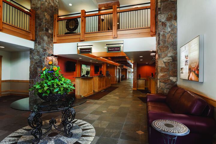 Grand Timber Lodge