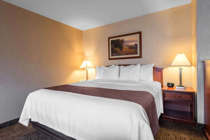 Room 20 of 27
