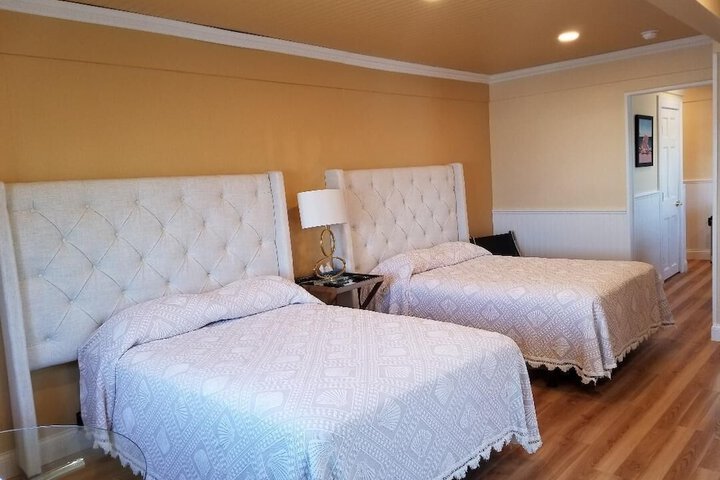 Room 118 of 231
