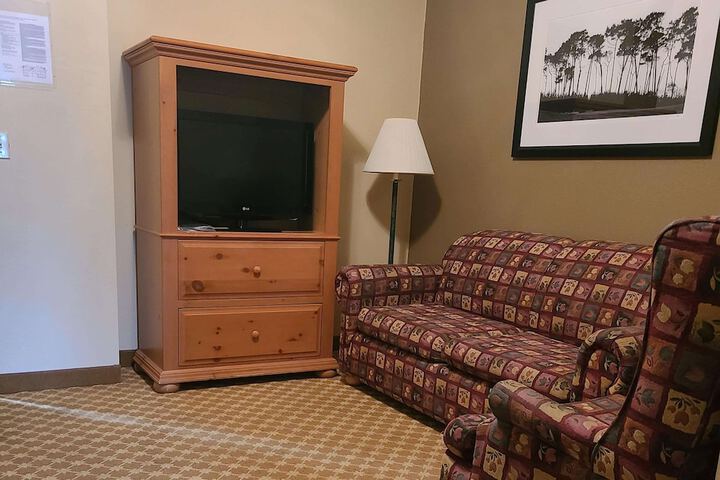 Room 16 of 26